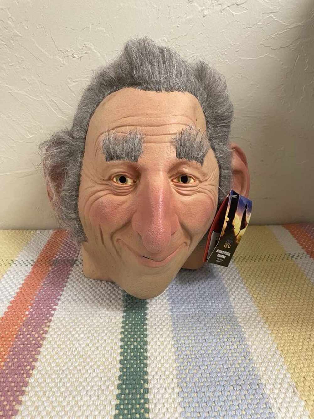 Brand New Trick or Treat Studios Big Friendly Giant Mask.